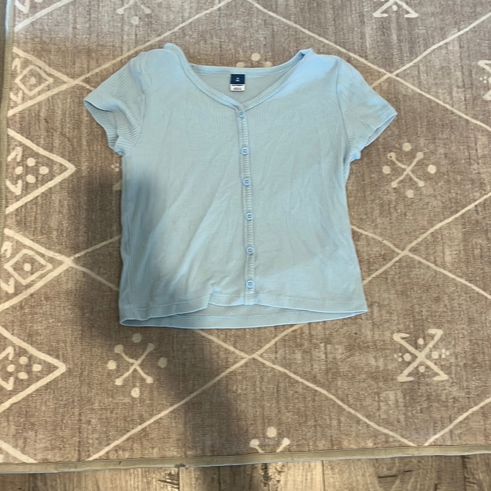 Old navy blue tee-shirt medium 8!